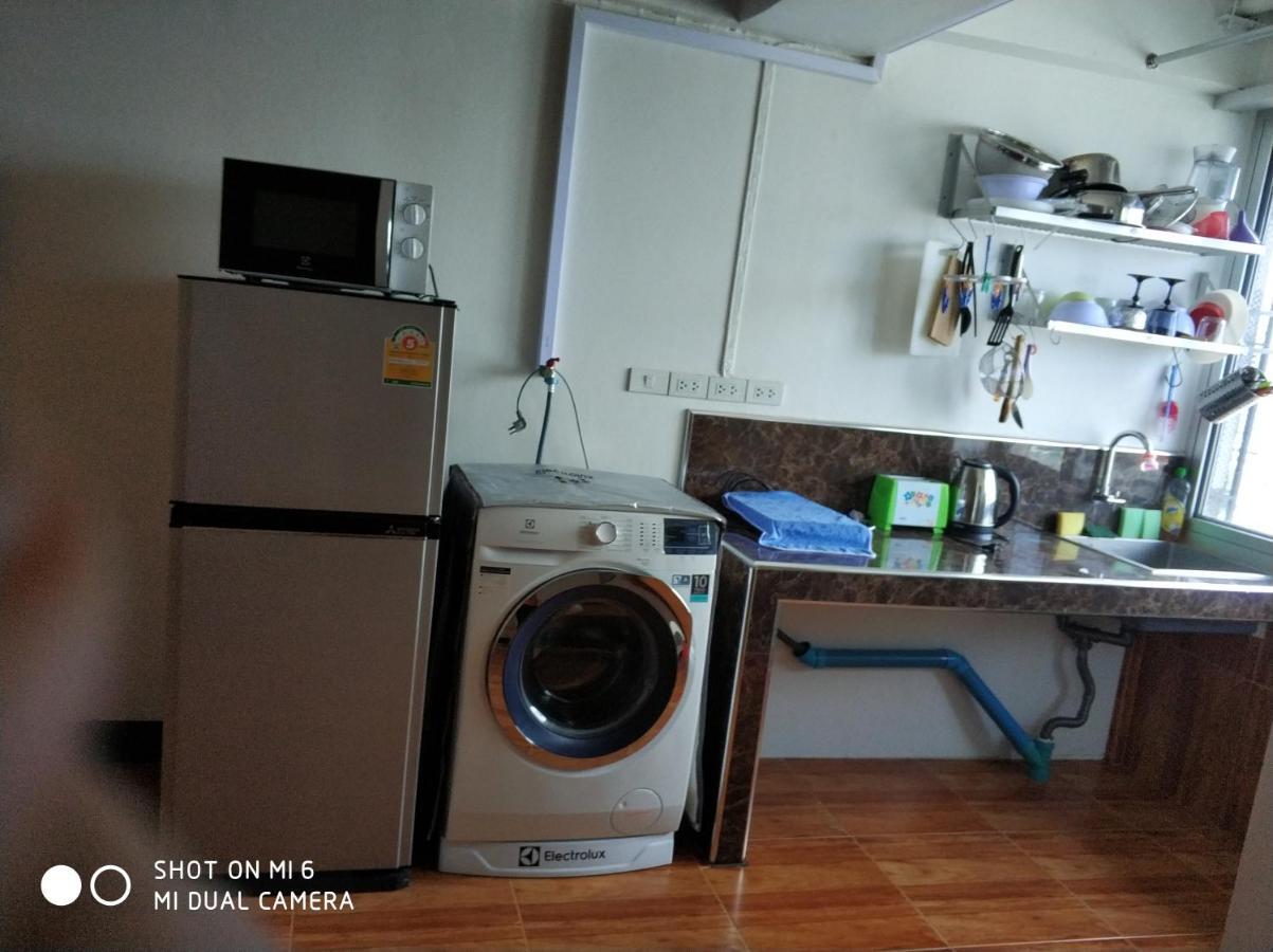 Studio Apartment 12 Floor Close To Mrt In Hua Mak Bangkok Zewnętrze zdjęcie